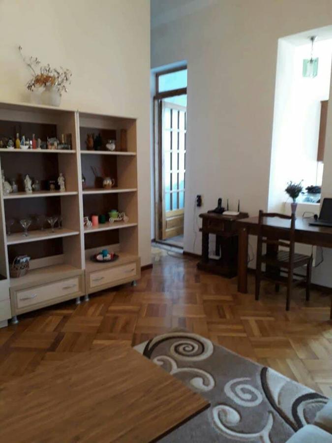 Centr Διαμέρισμα Κουτάισι Εξωτερικό φωτογραφία